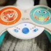 BABY EINSTEIN Zenei játék - dobfelszerelés, Together in Tune Drums™ Connected Magic Touch™ HAPE 12hó
