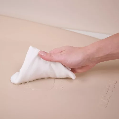 NATTOU Pelenkázó alátét puha Softy Taupe BPA-mentes 50x70 cm