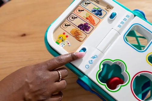 BABY EINSTEIN Bevásárlókocsi Magic Touch HAPE 9hó+