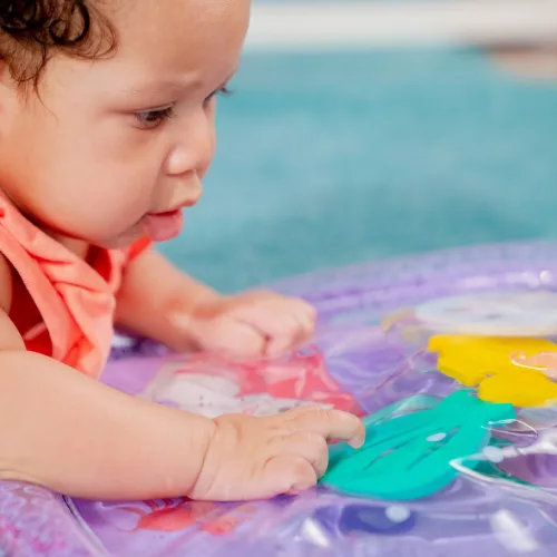 DISNEY BABY Vizes játszószőnyeg The Little Mermaid Sea Treasures™ 37x45 cm 0m+