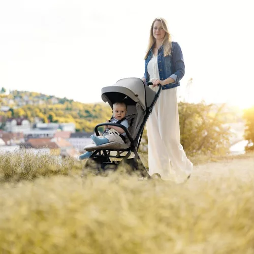 PETITE&MARS Sport babakocsi Flip Forever Black
