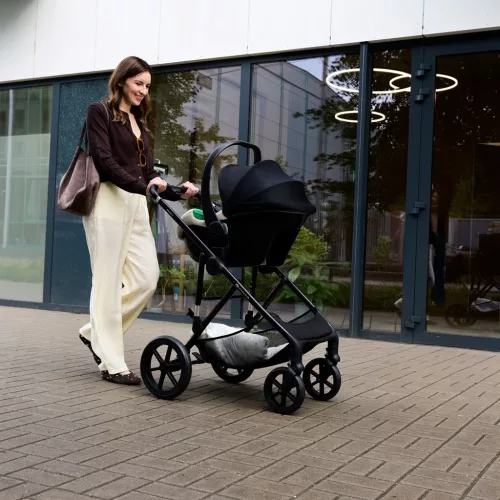 KINDERKRAFT Sport babakocsi Indy 3 Szénfekete