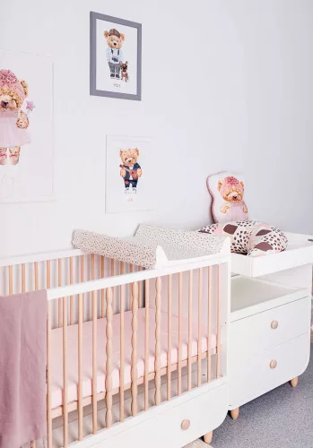 CEBA BABY Pelenkázó alátét 2-szegélyes merev lappal (50x70) Basic Spots
