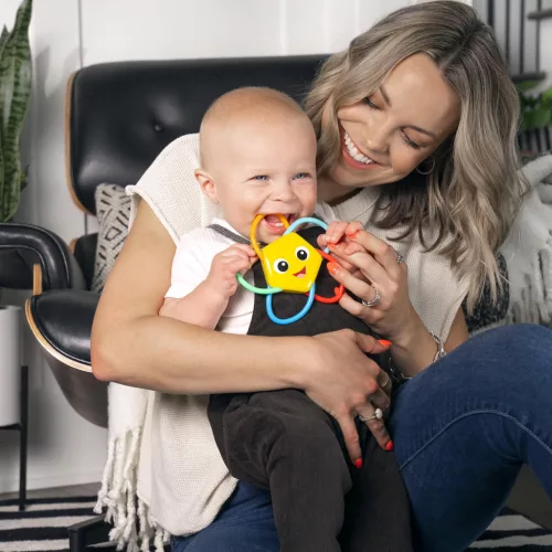 Baby Einstein Rágóka csörgővel Soothing Star BPA mentes - 0hó+