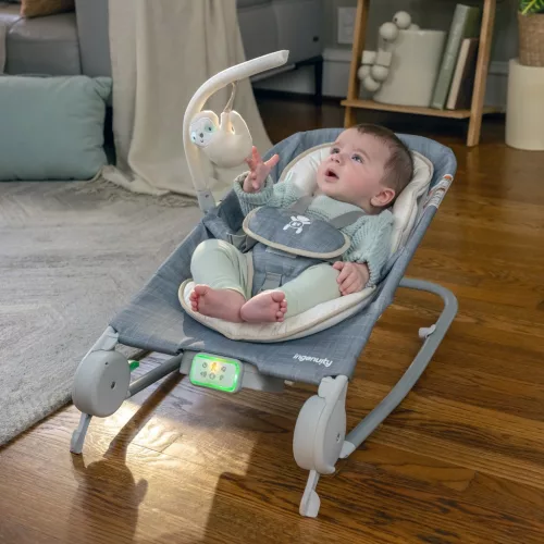 INGENUITY Rezgő masszázs pihenőszék dallamokkal, Happy Belly™, Rock-to-Bounce, Parker™, 0 hó+ 9 kg-ig