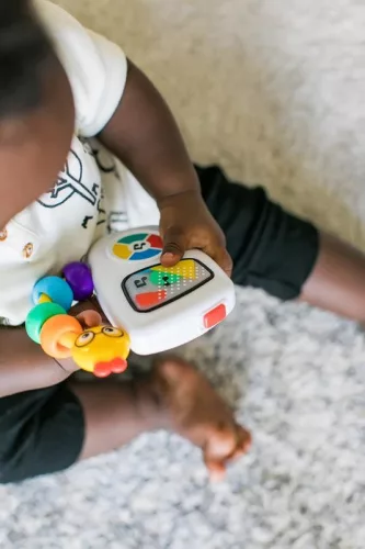 Baby Einstein Zenélő játék, Take Along Tunes™, 3 hó+