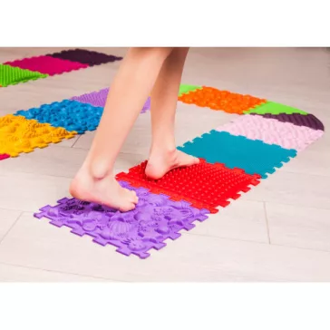  Ortek Puzzle 8 elemből álló masszázs szőnyeg + 8 Háromszögű puzzle elem